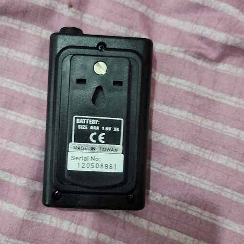 议价原装台湾泰仕TES1390低频电磁场强度家电高压辐射测维修