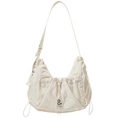 【泡芙包】LIVEBOX斜挎包女大容量包包通勤背包休闲健身包单肩包