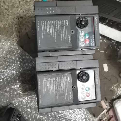 询价-三FR-D740-3.7K-CHT实物图拍摄