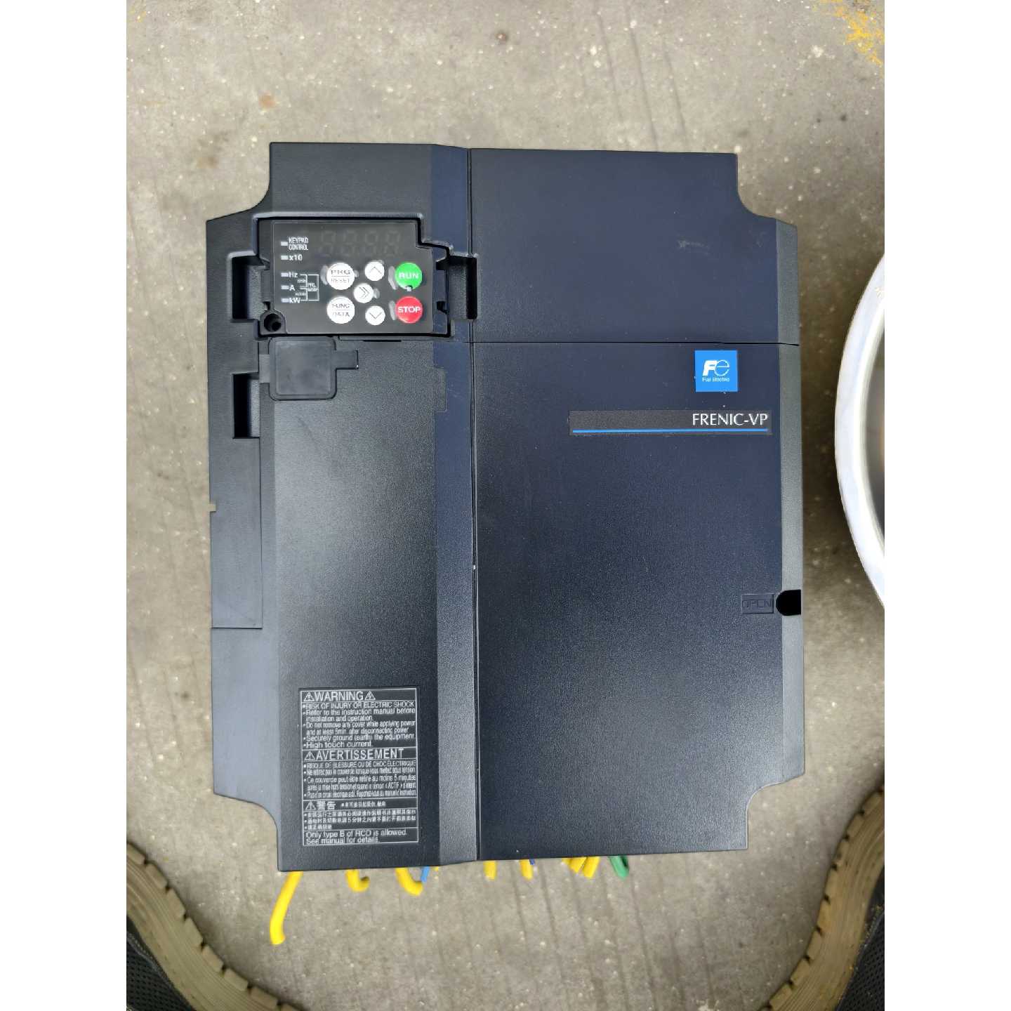 议价富士变频器FRN0031F2S-4C 15KW/11KW 3