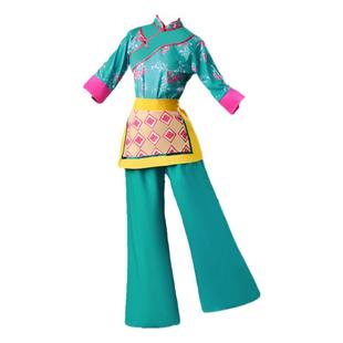 秧歌演出服成人女2024新款村姑采茶斗笠舞中老年民族舞蹈表演服装