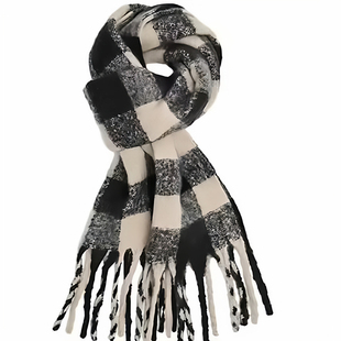 2025新款黑白格子羊毛围巾女冬季保暖情侣款高级感披肩围脖礼盒装