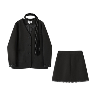 她池时尚套装2025冬装新款女装V领羽绒外套搭高腰A字半身裙两件套