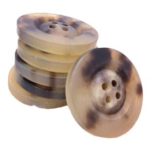 天然宽边黄牛角四眼扣水波纹双面呢子大衣纽扣扣子