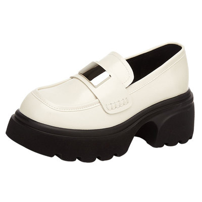 达芙妮一脚蹬乐福鞋女