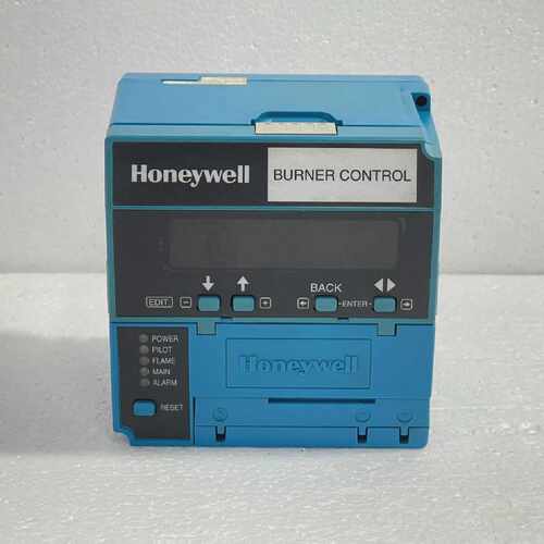 Honeywell Burner Control EC7890B1010 With S7800A1001 Display