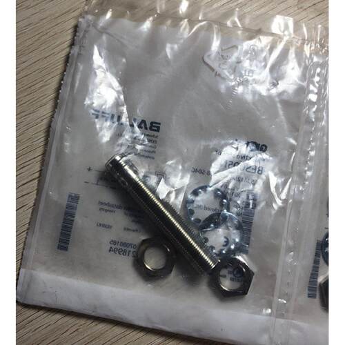 议价BALUFF BES005N BES M12MI-POC40B-S04G接近开关传感器原装现