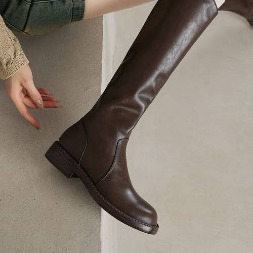 黑色平底V口靴子长筒靴女2025新款秋冬真皮显瘦高筒骑士靴女低跟
