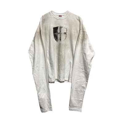 喷脏系列水洗白圆领长袖打底衫