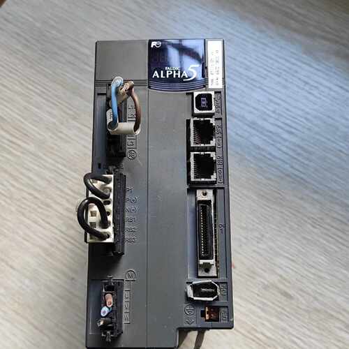 溢价-ALPHA5伺服驱动器RYT751D5-VV2，成色如图