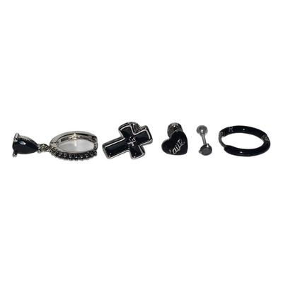 暗黑色爱心耳骨钉钛钢滴釉耳圈十字架耳钉耳蜗钉甜酷辣妹水滴耳环