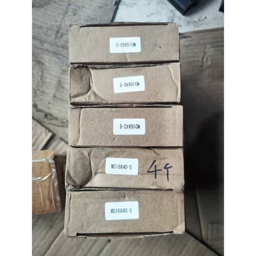 〔议价-可维修〕亚德客气缸MD16X40S 全新的 有散装的 都是全新未