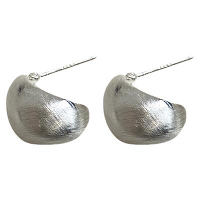 2025新款丝绸光泽感银色拉丝耳钉