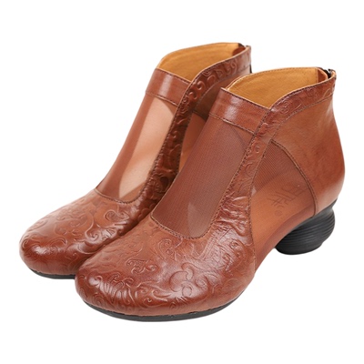 相伴知性风真皮镂空粗跟凉靴女