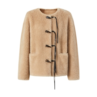 摩萨克冬100纯绵羊毛暖咖牛角扣短款外套上衣女