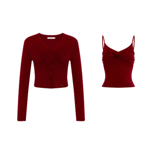 Kroche 秋日玫瑰 立体玫瑰花朵 羊毛混纺 针织吊带开衫套装