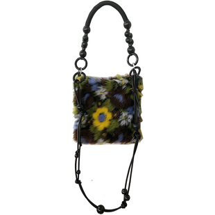 原创高级感花朵毛毛包女tomssie秋冬新款毛绒拉链小包单肩斜挎包