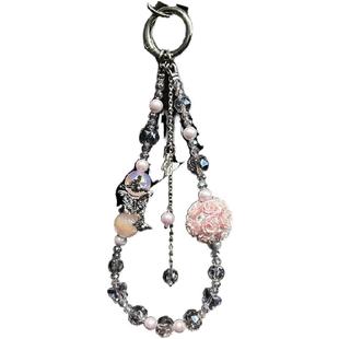 小众设计粉色手机链气质蝴蝶流苏挂链轻奢高级感绣球花手腕挂件手链精致透亮女式链条包包钥匙扣挂饰绳垫片壳