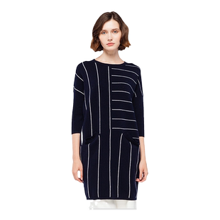 圣雪绒秋冬款纯羊绒衫女圆领七分袖条纹针织连衣裙