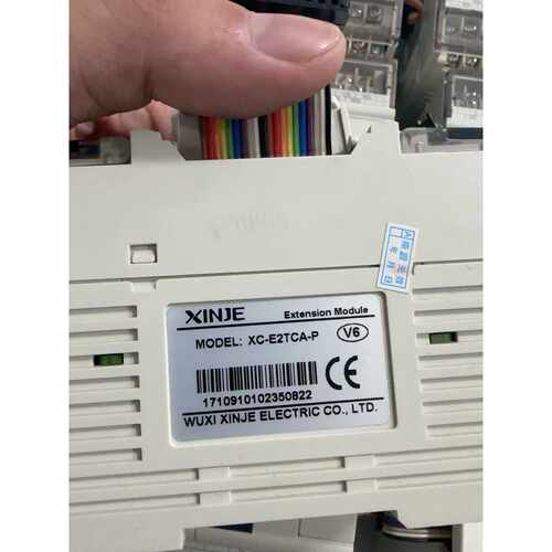 询价信捷PLC扩展模块XC-E2TCA-P，，成色几乎全