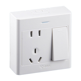 公牛明装一开五孔插座带开关控制家用墙壁明线1开单控二三5孔面板