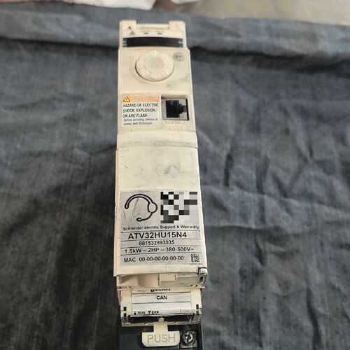 〔议价-可维修〕施耐德变频器 ATV32HU15N4