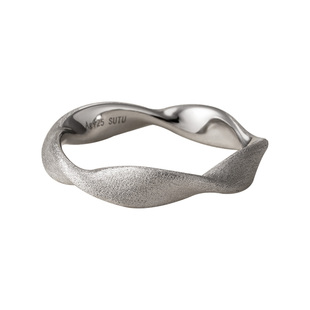 素图拉丝莫比乌斯戒指925银小众设计气质食指戒气质高级感指环女