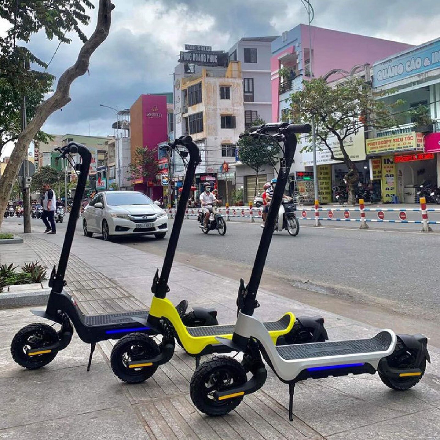议价s9plus越野电动滑板车scooter成人折叠滑板车代步车便携欧美