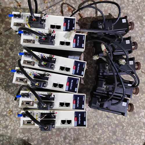 【议价-可维修】  HQ5M60-40D30J1 伺服电机 400W /均有货