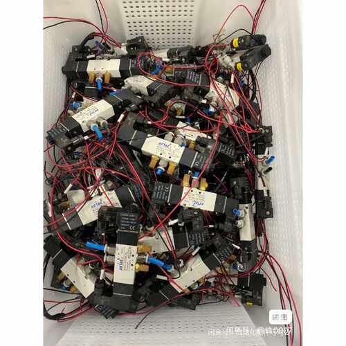 4V130E-064V130C-06三位五通