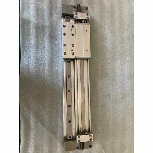 25A-MY1H32-300L，成色不错，有一处塑料破了一点—议价