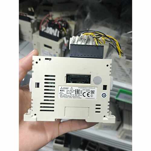议价PLC模块FX3U2HSYADP原装拆机件成色维修