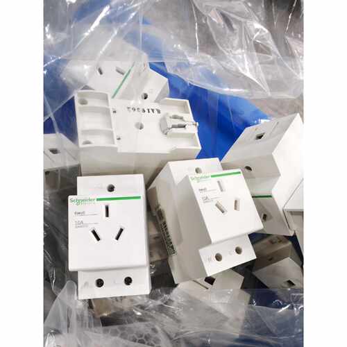 〔议价-可维修〕施耐德导轨插座 EA9X310 3孔 10A 工控自动化设备