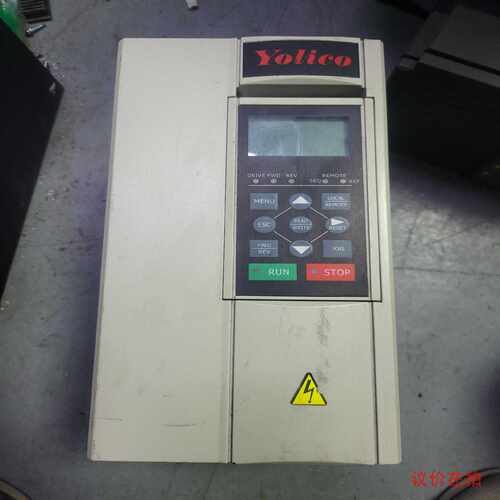 询优利康变频器2.2KW220VYD32P2T4M原装拆议价