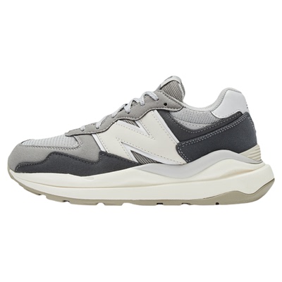 NewBalance复古运动鞋5740