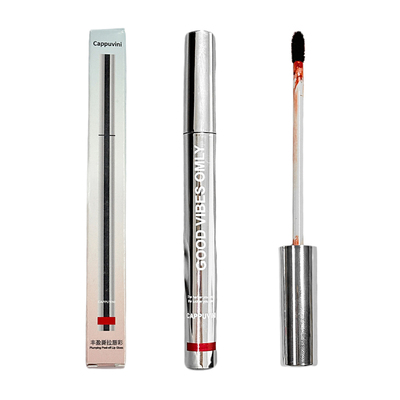 丰盈撕拉唇彩质地水润细腻小巧