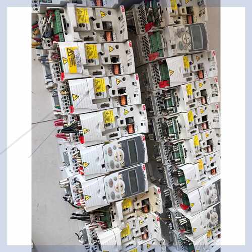 询ABB变频器ACS355-03E-02A4-4 0.75KW