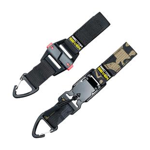 第7区三角快拆挂扣腰带快挂单点勾生存钥匙扣EDC战术多用途扣