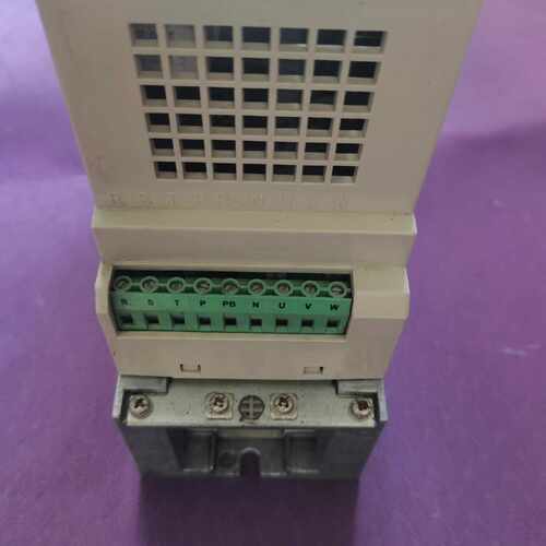 议价北京超同步主轴伺服驱动器BKSC-42P2GS1P，2.2k维修