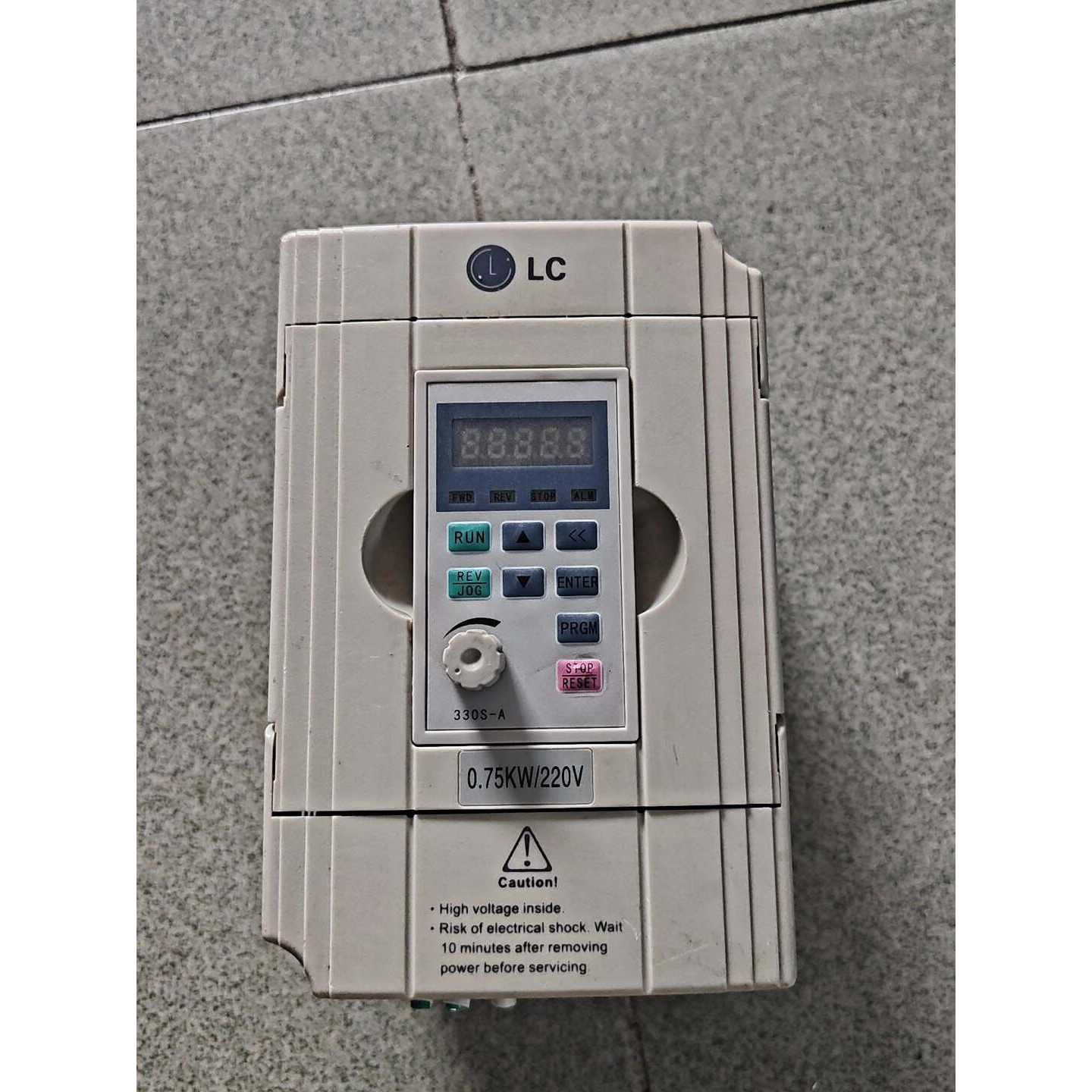 询价菱川变频器 LCV6-H-2T0.75G-A