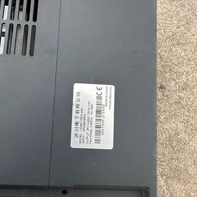 议价Yichuan Electrocs Yc480-1R5g-4Mf 1.5 Kw 380V Material适