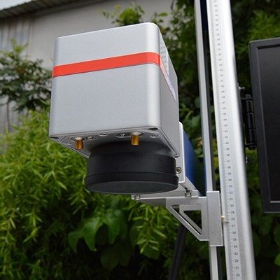 鸿济数控7折加工定制桌面分体式金属不锈钢铅笔尺子激光打标机