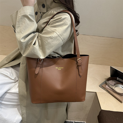 通勤托特包女款2025新款高级感时尚手提包包小众轻奢大容量单肩包