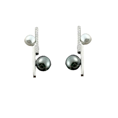 Dopamine Vault」律动的音符.百搭极简风黑色珍珠耳钉女