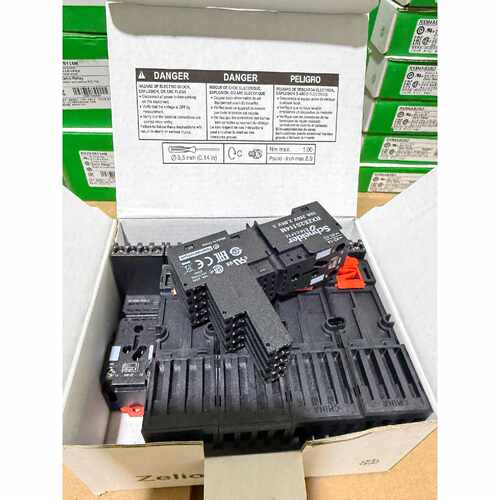 〔议价-可维修〕全新施耐德继电器底座RXZE2S114M