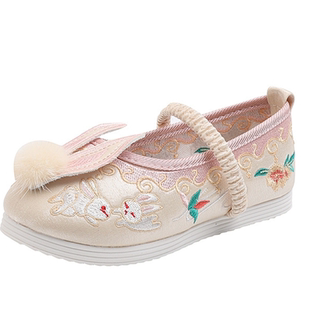 3-13岁女童汉服鞋春秋兔耳朵古风唐装国风绣花鞋搭配旗袍的鞋子