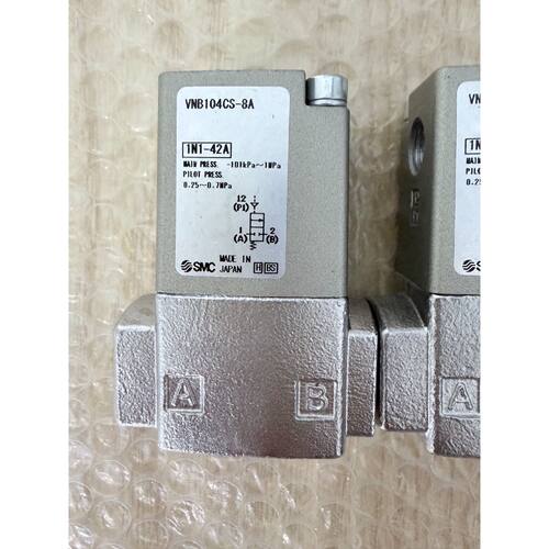 议价SMC气控阀VNB104CS-8A，型号1N1-42A