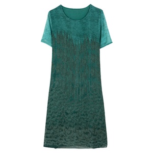 加肥大码女装真丝连衣裙夏季200斤宽松遮肚子胖妈妈香云纱桑蚕丝