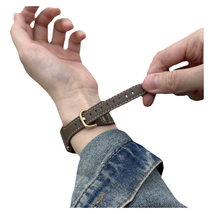 适用applewatchS11皮表带内式玫金扣S10/9表带iwatch8/7/6/5/se2质感经典小蛮腰金属搭扣细表带41/45mm女小众