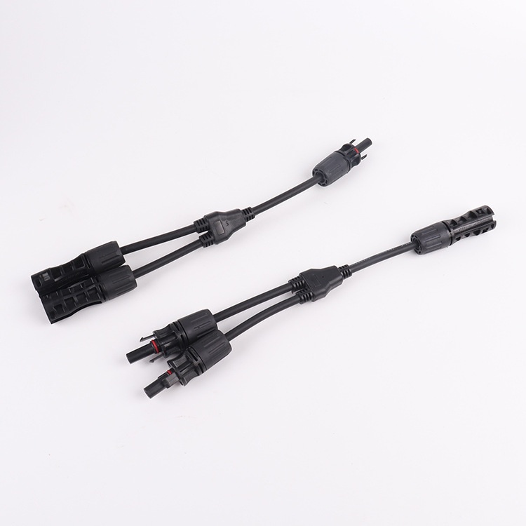 宝曼mc4光伏连接器Y光伏型太阳能1500V板二插头三通接头防水一出